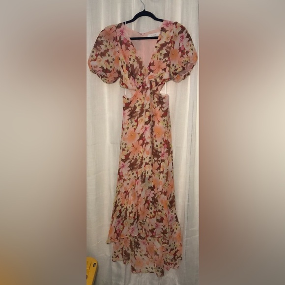 ASTR The Label High Low Dress in Pink and Orange Floral 🍂🍁🧡 Medium Jennell Dress - Picture 4 of 16